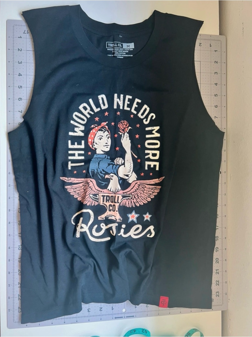 Troll Co. "The World Needs More Rosies" Black graphic tee, size M